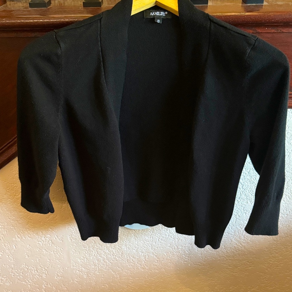 AAMILIFE Classic Black Women's Size Small Shrug Open Cardigan Casual Sweater